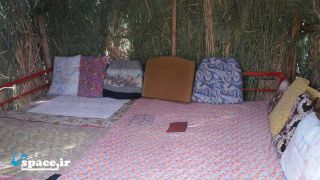 تخت های سنتی اقامتگاه بوم گردی میشاند - مرند - روستای درق